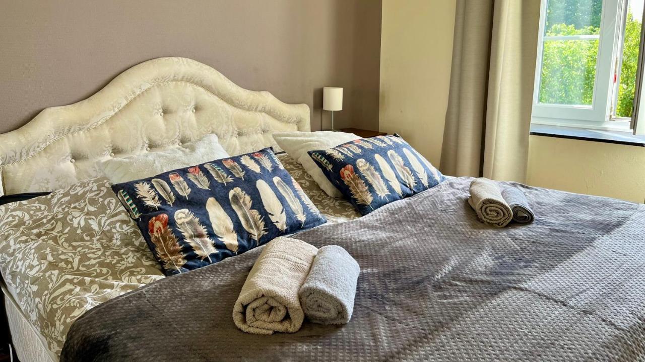B&B Les Ecoliers 舍兰 外观 照片